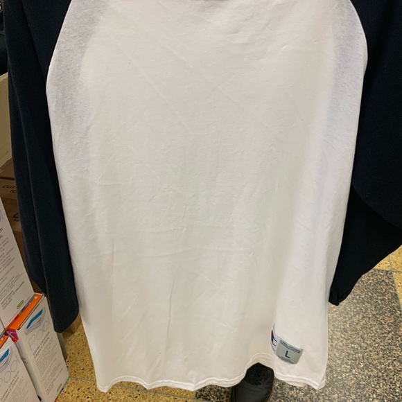 Shirts - Picture 8 of 8